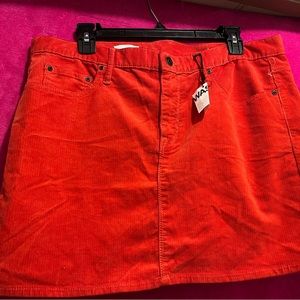 NWT - Gap, Corduroy mini skirt